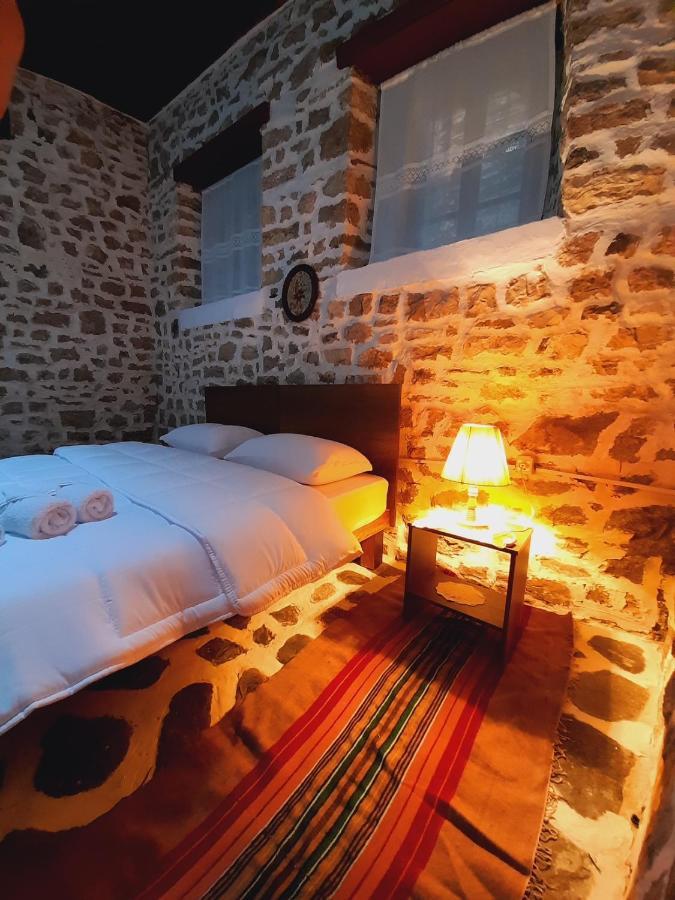 Gorica'S Bridge Hotel Berat Ngoại thất bức ảnh