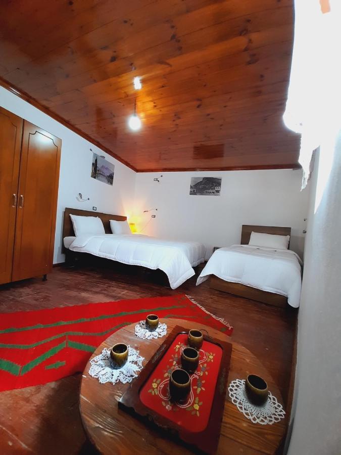 Gorica'S Bridge Hotel Berat Ngoại thất bức ảnh