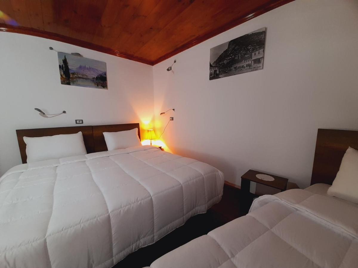 Gorica'S Bridge Hotel Berat Ngoại thất bức ảnh