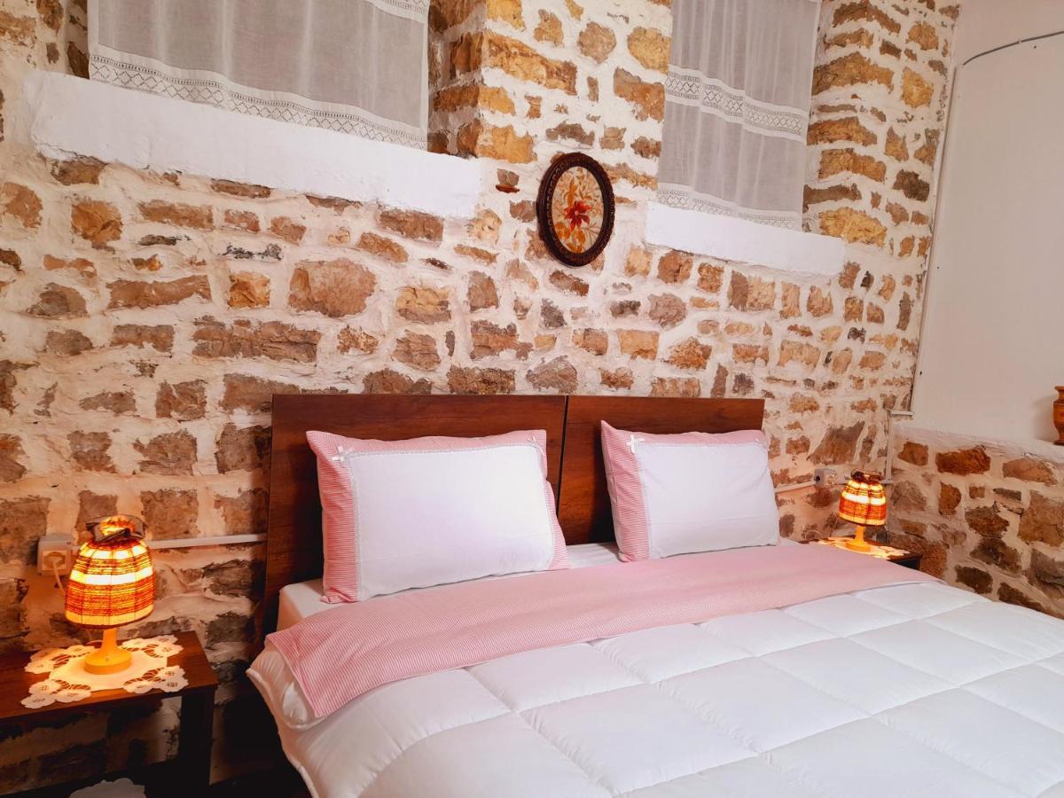 Gorica'S Bridge Hotel Berat Ngoại thất bức ảnh